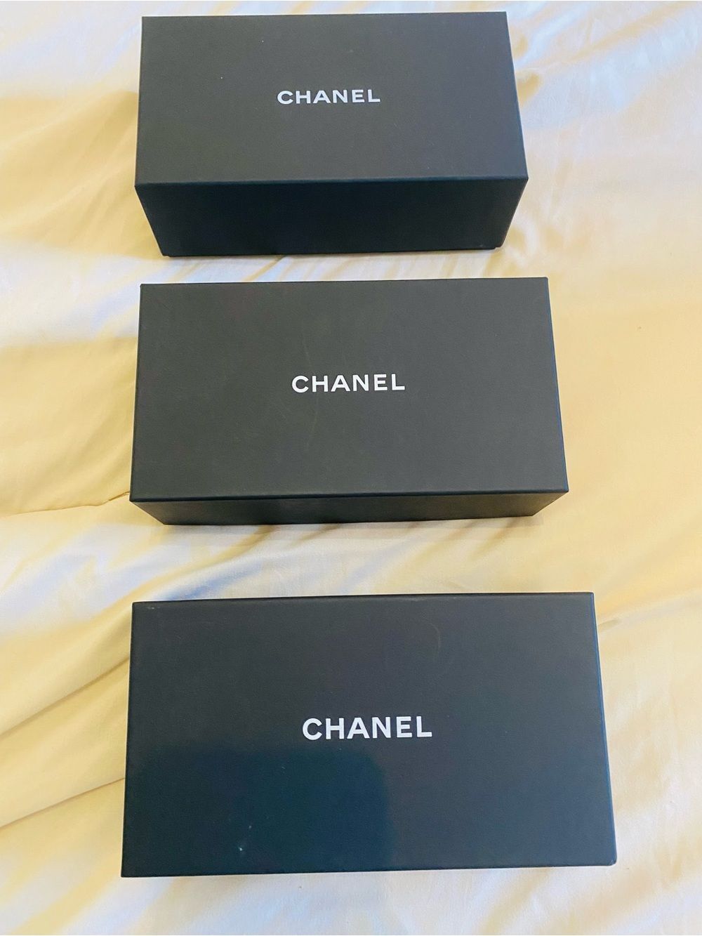 🛍️Chanel Authentic Branded Boxes & Camellias. See listing for pricing. - Picture 8 of 15